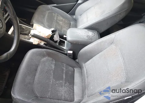 2013 Volkswagen Passat 2.5L Se z USA, uszkodzony, nr VIN 1VWBH7A38DC028231